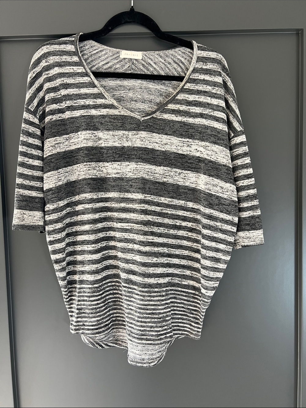 Phanuel Lightweight Striped V-Neck Pullover - Heathered Dark and Light Grey